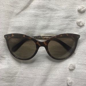 SOLD ♠️ Kate Spade Tortoise Shell Sunnies
